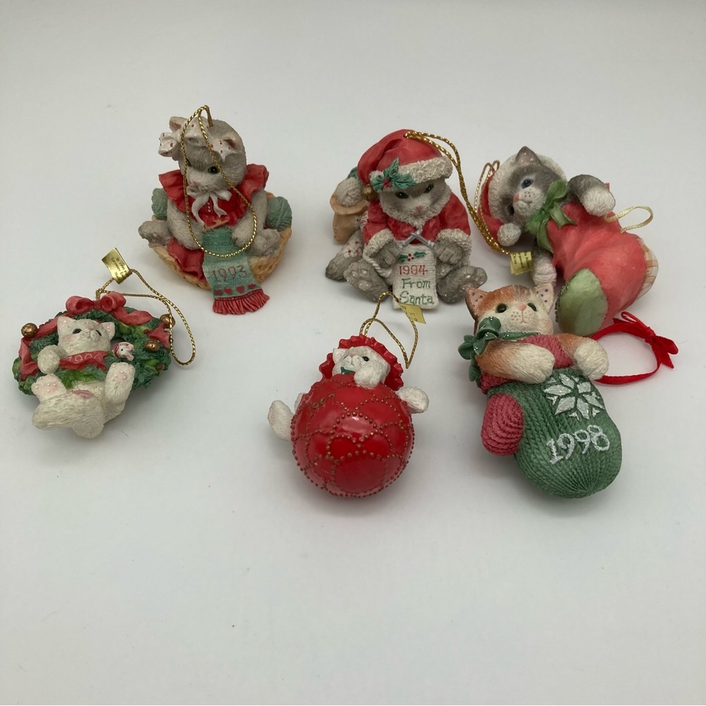 6 Calico Kittens Christmas ornaments